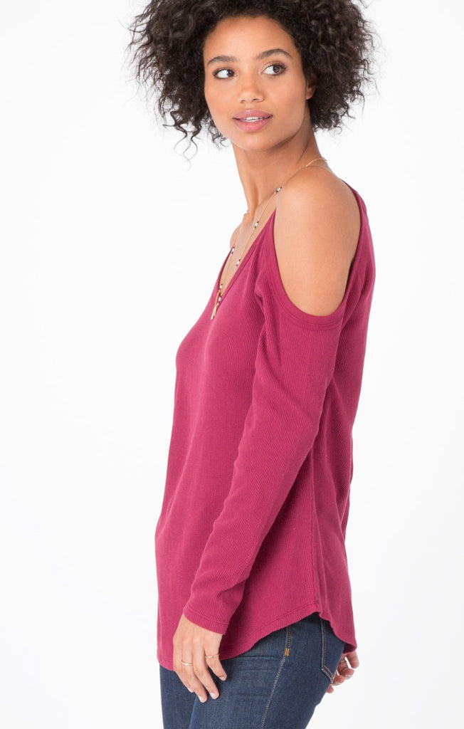 The L/S Cold Shoulder Thermal Dark Ruby